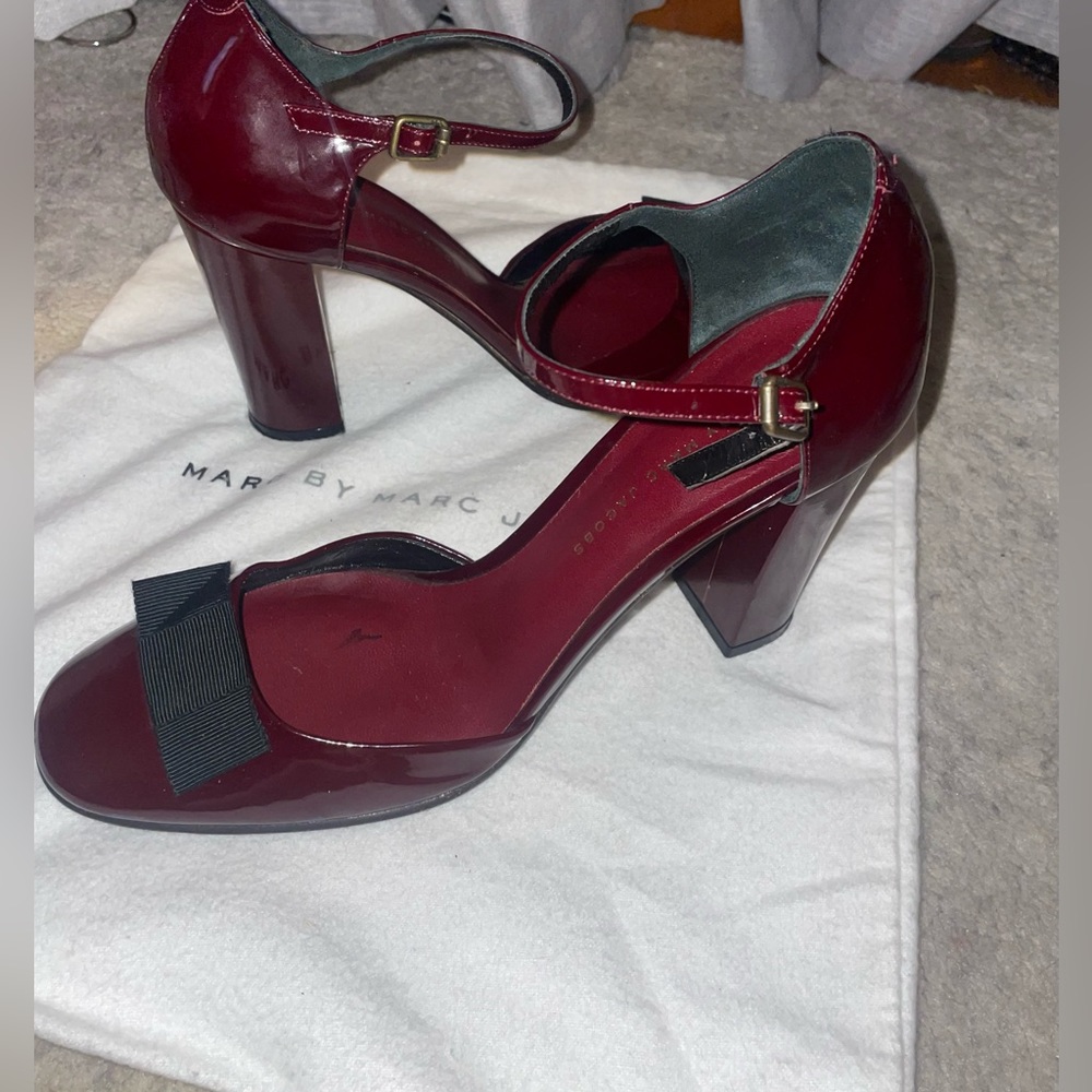 "Marc By Marc Jacobs” Raspberry Patent Leather Ma… - image 6